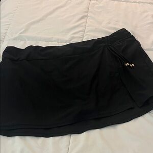 Time and Tru Black Swim  Skirt with built in panty, elastic waist,  Drawstring